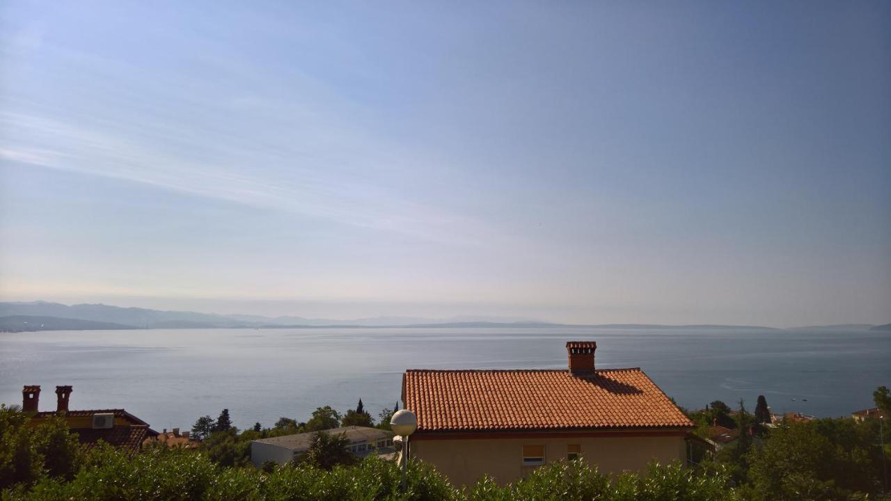 Apartment Nives Opatija Exterior foto
